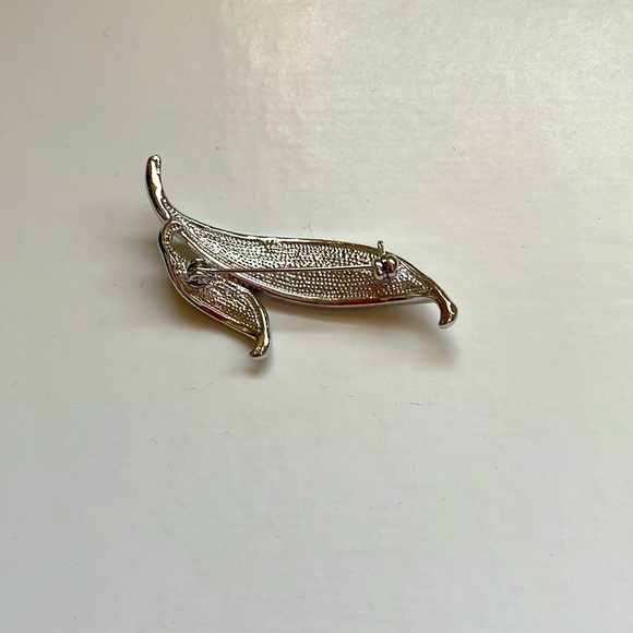 Vintage Peridot and Silver Pin - Picture 2 of 3